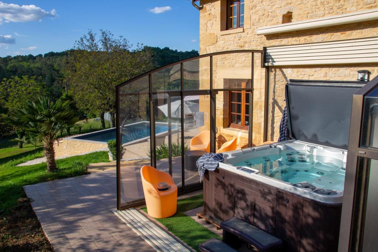 Aux Bories De Marquay, Chambres D'Hotes B&B Avec Piscine Et Spa Pres De Sarlat Bagian luar foto