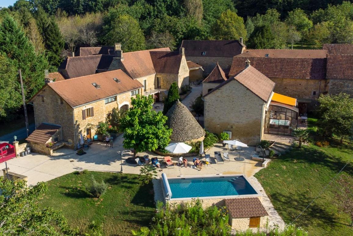 Aux Bories De Marquay, Chambres D'Hotes B&B Avec Piscine Et Spa Pres De Sarlat Bagian luar foto