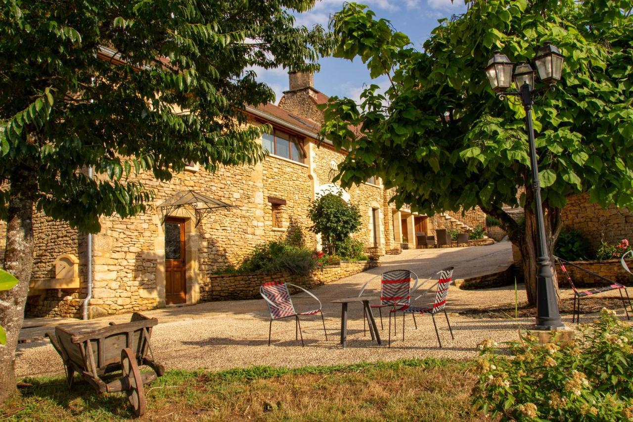 Aux Bories De Marquay, Chambres D'Hotes B&B Avec Piscine Et Spa Pres De Sarlat Bagian luar foto