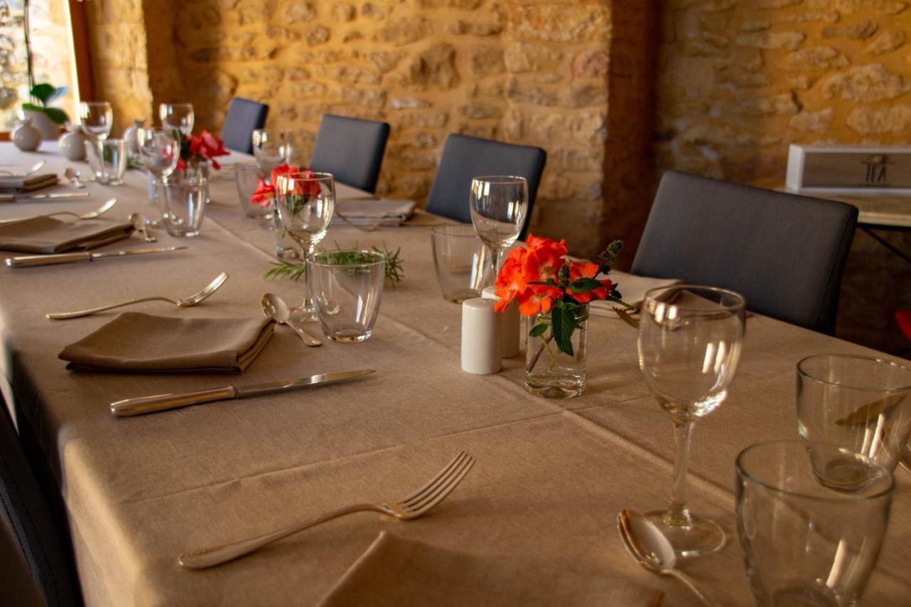 Aux Bories De Marquay, Chambres D'Hotes B&B Avec Piscine Et Spa Pres De Sarlat Bagian luar foto