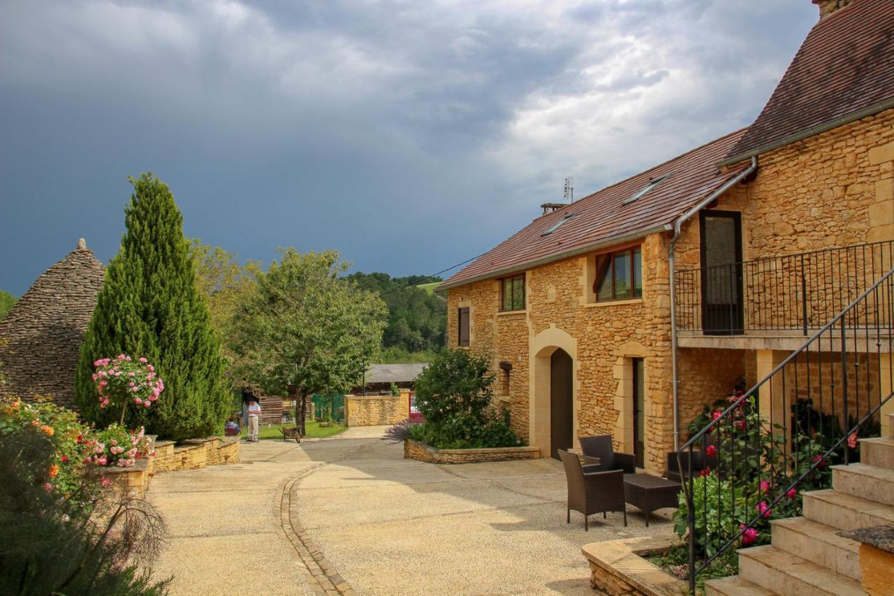 Aux Bories De Marquay, Chambres D'Hotes B&B Avec Piscine Et Spa Pres De Sarlat Bagian luar foto
